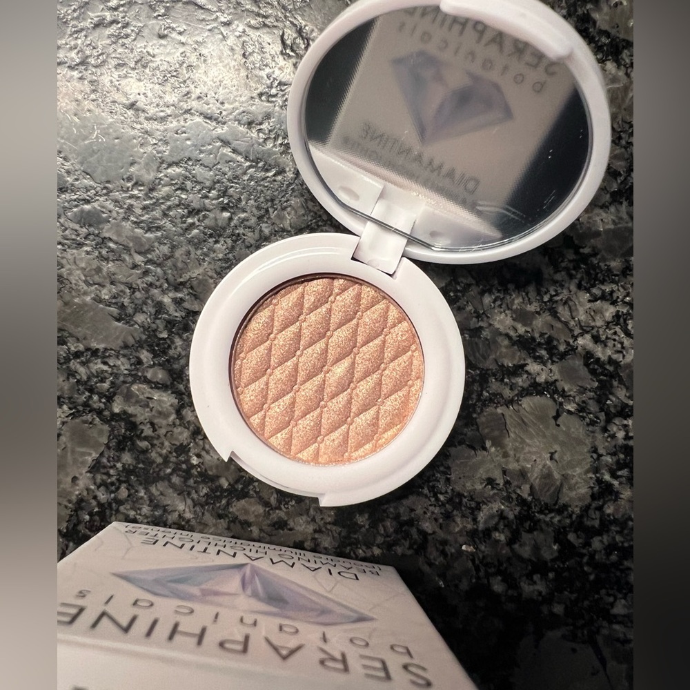 Seraphine Botanicals Diamontine Beaming Highlighter Oyster NEW compact mirror